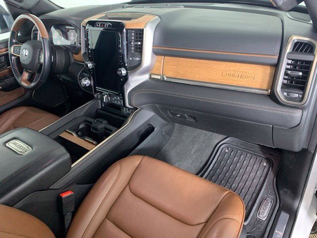 Used 2022 RAM 1500 Limited AWD/4WD image 6