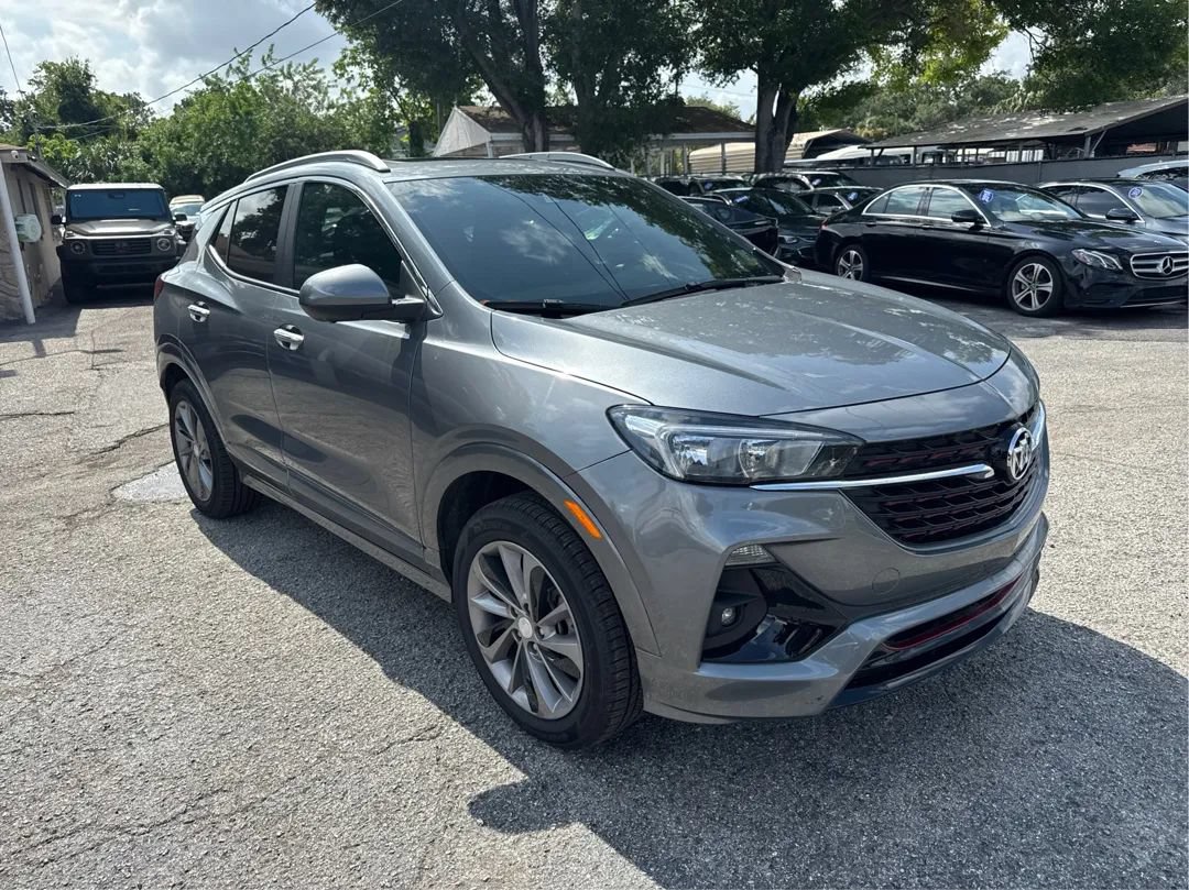 Used 2021 Buick Encore GX Select w/ Experience Buick Package AWD/4WD image 3