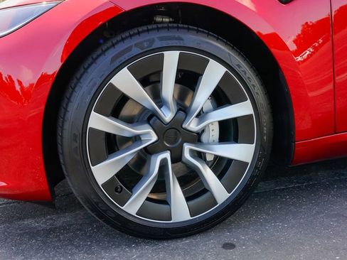 Used 2025 Tesla Model 3 Long Range RWD image 9