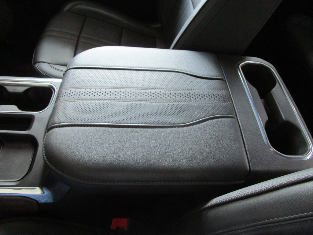 Used 2023 Chevrolet Silverado 1500 High Country w/ High Country Premium Package AWD/4WD image 50