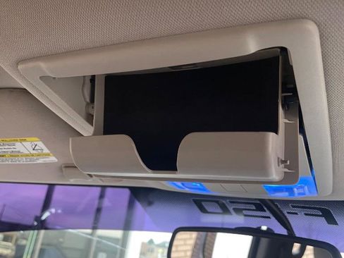 Used 2009 Ford F150 XLT image 32