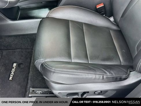 Certified 2021 Nissan Rogue SL w/ Premium Package AWD/4WD image 20