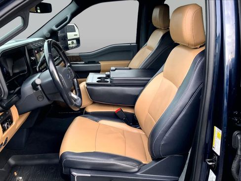 Used 2023 Ford F350 Lariat AWD/4WD image 8