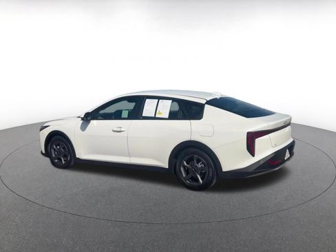Used 2026 Kia K4 FWD image 10