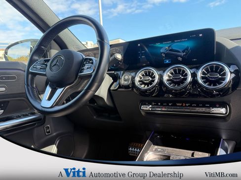 Used 2023 Mercedes-Benz GLA 250 4MATIC image 31