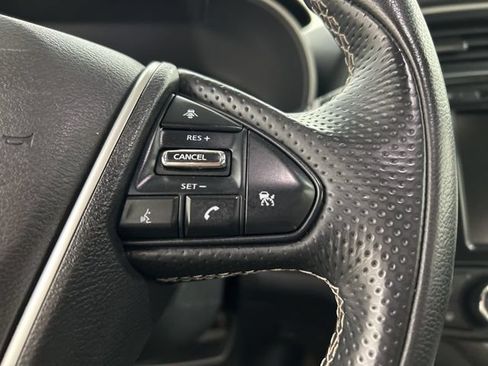 Used 2023 Nissan Maxima SL FWD image 10