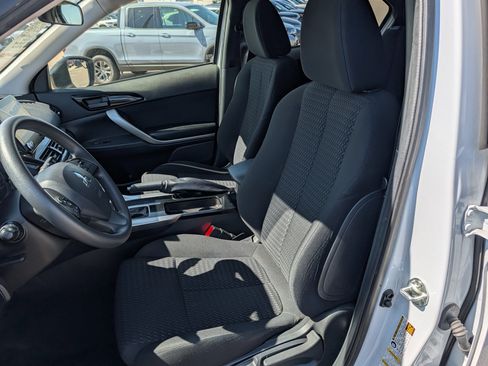 Used 2024 Mitsubishi Eclipse Cross AWD image 19