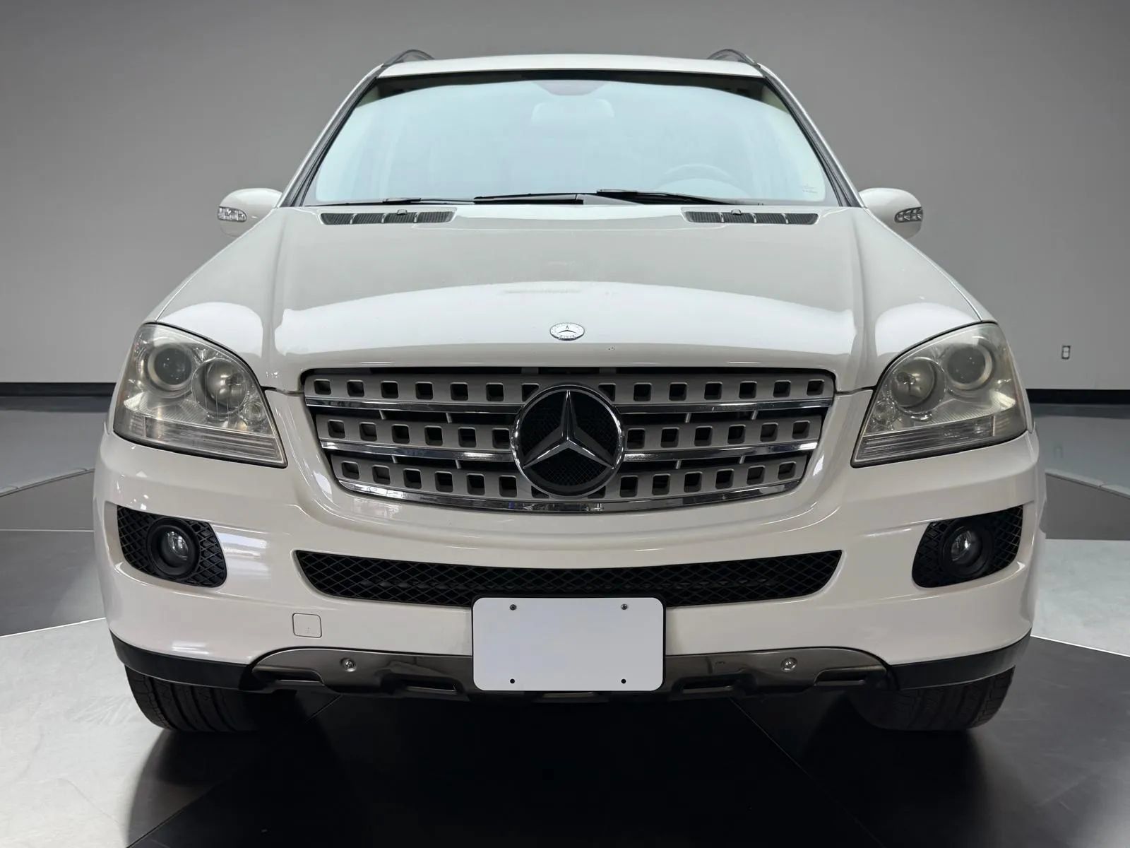 Used 2007 Mercedes-Benz ML 350 4MATIC w/ P2 Pkg image 8