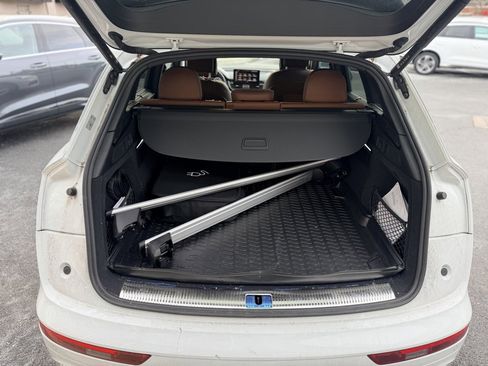 Certified 2023 Audi Q5 e Premium Plus w/ Premium Plus Package image 17