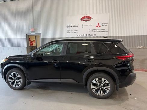 Used 2023 Nissan Rogue SV w/ SV Premium B Package AWD/4WD image 7