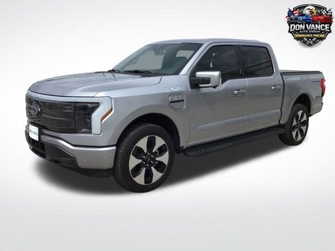 Used 2023 Ford F150 Lightning Platinum image 1