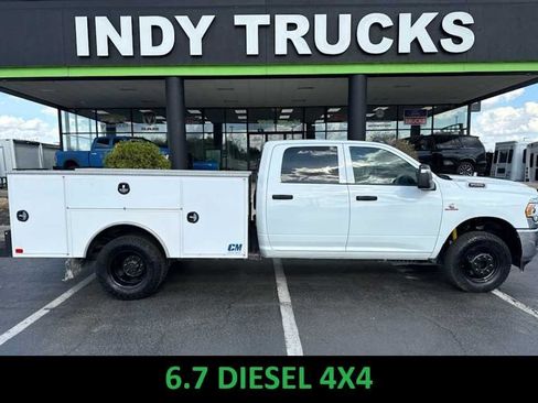 Used 2024 RAM 3500 Tradesman w/ Chrome Appearance Group AWD/4WD image 1