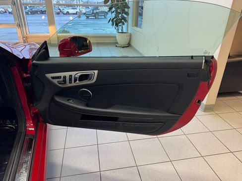 Used 2013 Mercedes-Benz SLK 250 w/ Premium I Pkg image 18