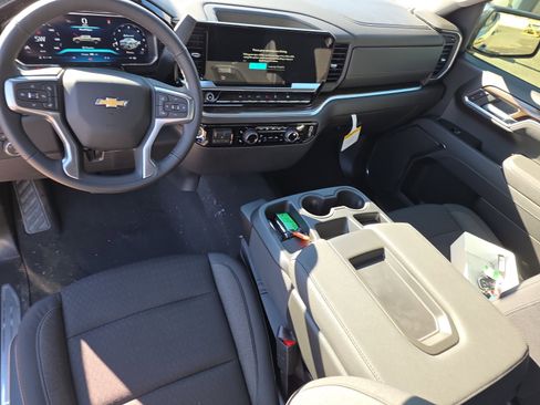 New 2026 Chevrolet Silverado 1500 LT image 15