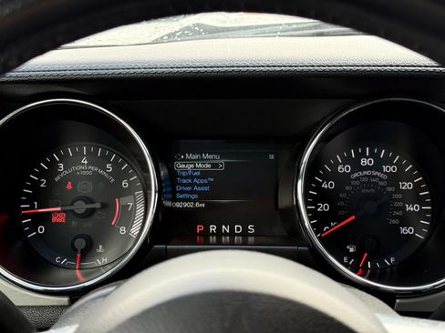 Used 2017 Ford Mustang Premium RWD image 33