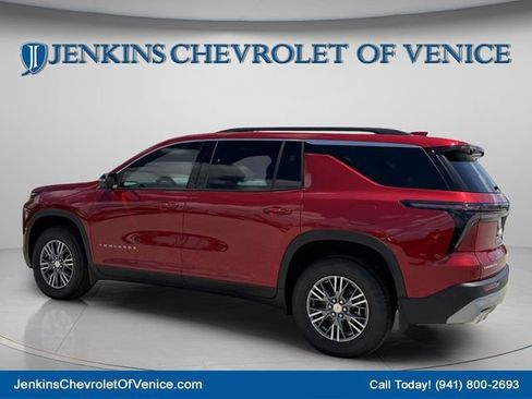 New 2026 Chevrolet Traverse LT FWD image 8