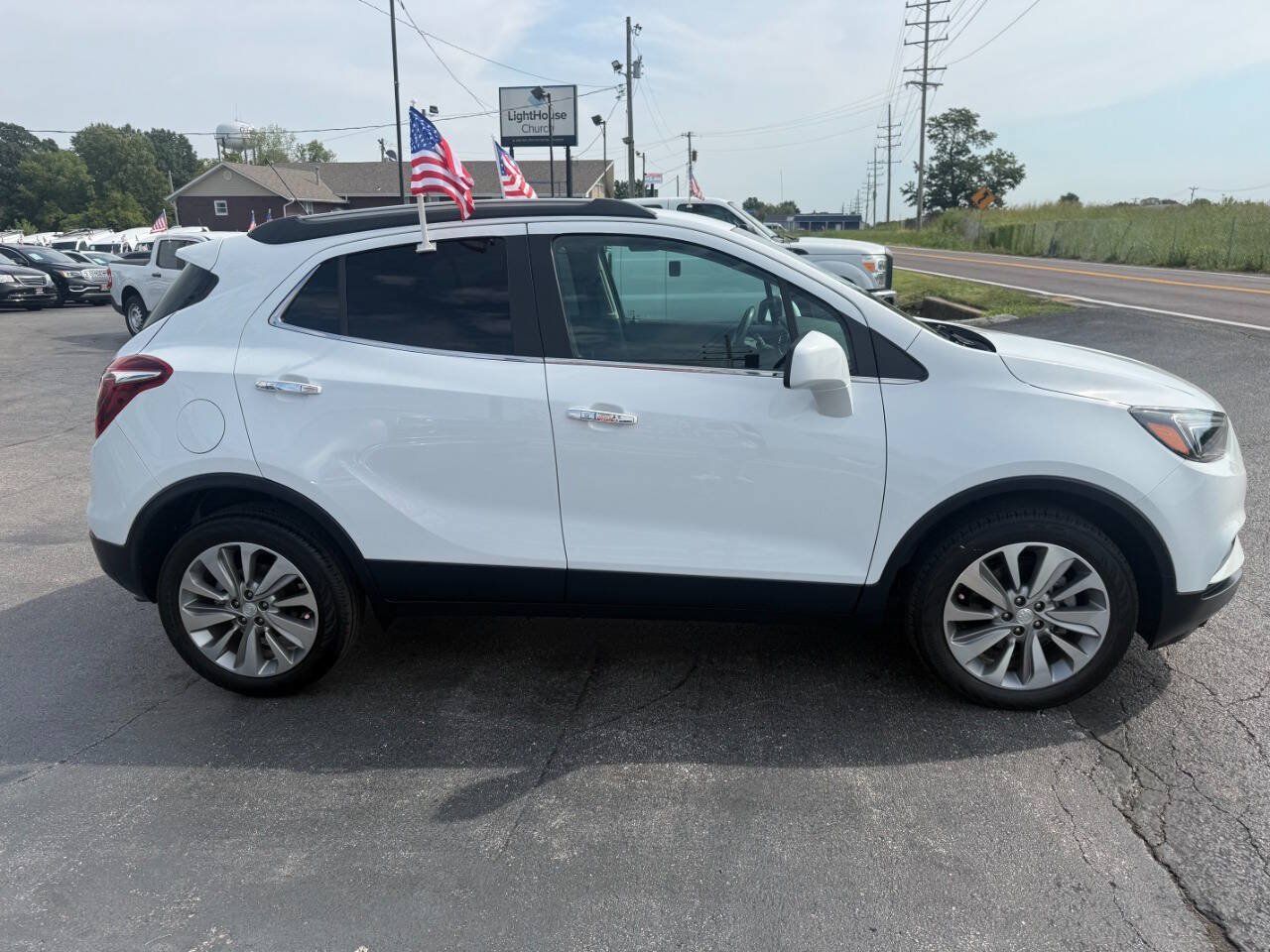 Used 2020 Buick Encore Preferred FWD image 5