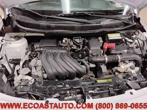 Used 2018 Nissan Versa SV image 9