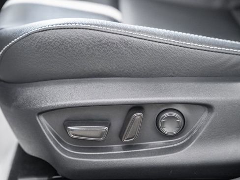 New 2026 Toyota Camry SE image 34