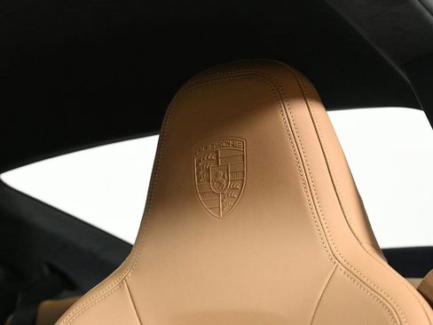 Used 2025 Porsche 911 GT3 image 22