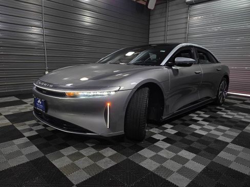 Used 2023 Lucid Air Grand Touring image 43