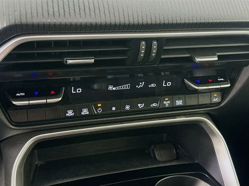 Used 2025 MAZDA CX-90 3.3 Turbo w/ Select Package image 23