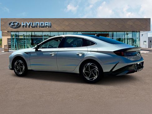 New 2024 Hyundai Sonata SEL w/ Convenience Package image 4