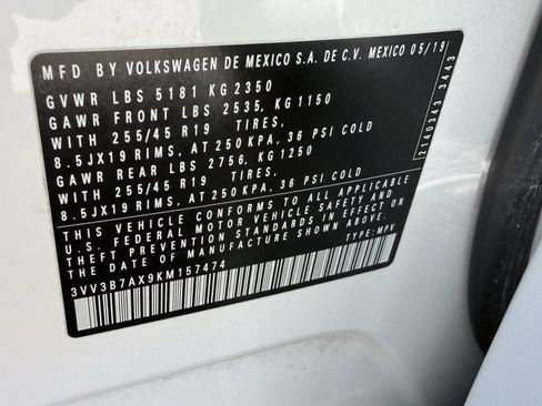Used 2019 Volkswagen Tiguan SEL R-Line FWD image 30