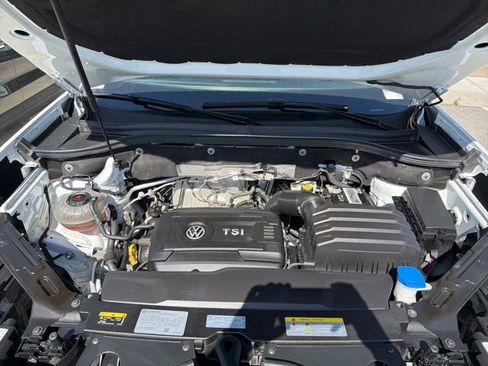 Used 2023 Volkswagen Atlas SEL AWD/4WD image 36