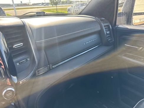 Used 2023 RAM 3500 Limited w/ Cold Weather Group AWD/4WD image 12