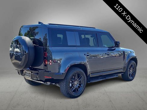Used 2025 Land Rover Defender 110 X-Dynamic SE AWD/4WD image 8