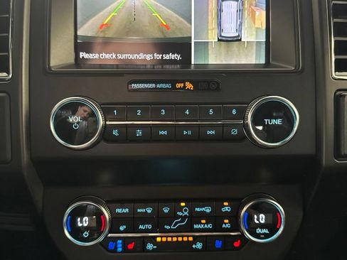 Used 2020 Ford Expedition Limited w/ Equipment Group 303A AWD/4WD image 3