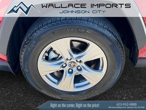 Used 2023 Toyota RAV4 XLE image 9