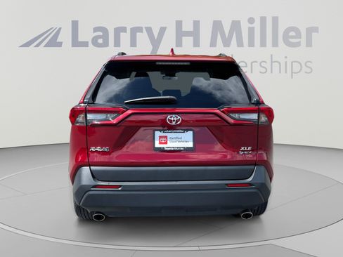 Certified 2025 Toyota RAV4 XLE AWD/4WD image 4
