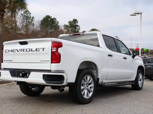 Used 2021 Chevrolet Silverado 1500 Custom image 6