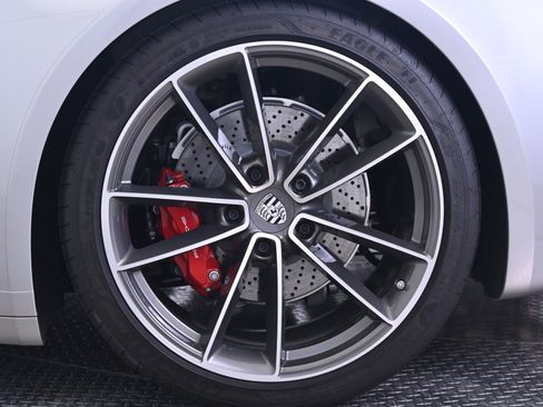 Used 2024 Porsche 911 Carrera 4S AWD/4WD image 12