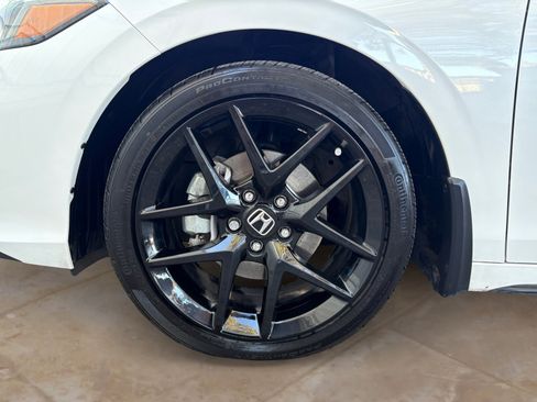 Used 2025 Honda Civic Sport image 26