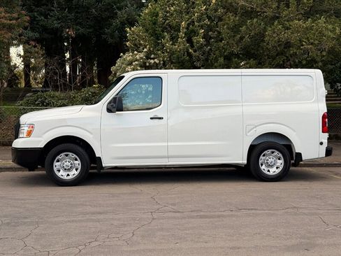 Used 2018 Nissan NV 1500 SV image 2