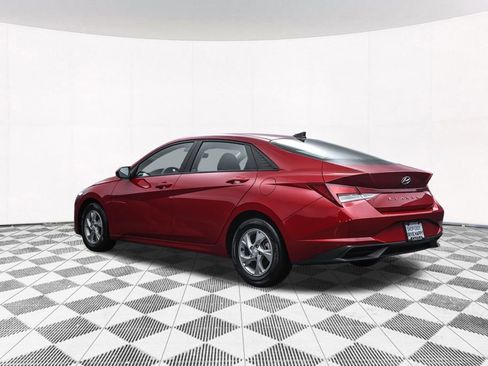 Certified 2023 Hyundai Elantra SE w/ Cargo Package image 11