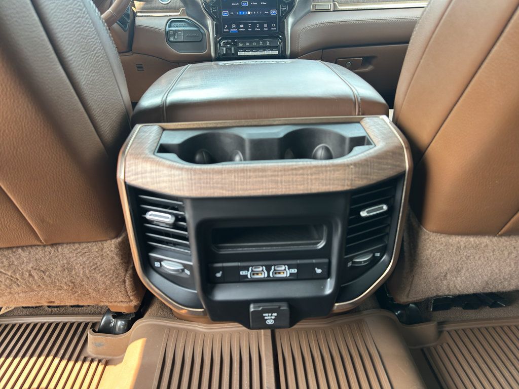 Used 2023 RAM 3500 Limited AWD/4WD image 27