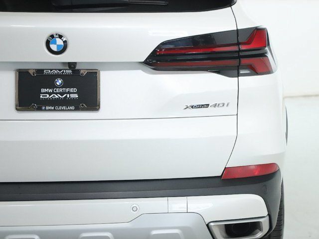 Used 2025 BMW X5 xDrive40i AWD/4WD image 47