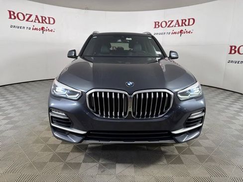 Used 2019 BMW X5 xDrive40i w/ Convenience Package AWD/4WD image 2