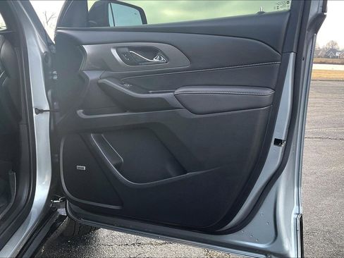 Used 2024 Chevrolet Traverse Premier w/ Redline Edition image 20