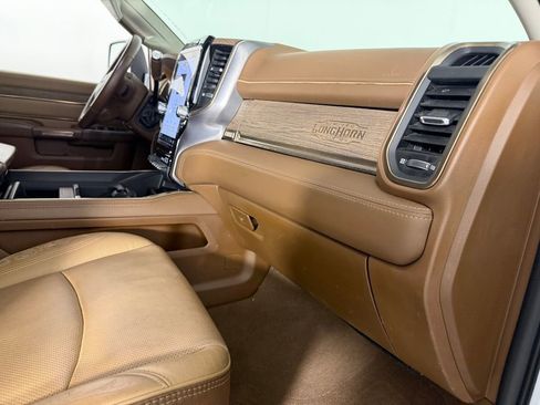 Used 2024 RAM 2500 Limited w/ Towing Technology Group image 32