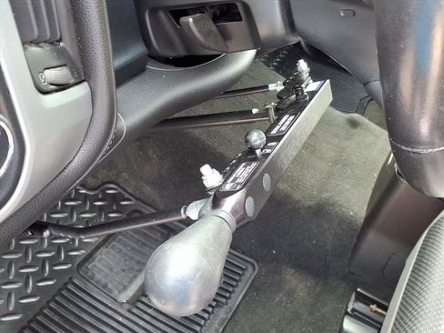 Used 2014 GMC Sierra 1500 SLE w/ SLE Value Package image 8