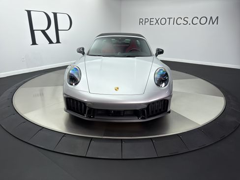 Used 2025 Porsche 911 Targa 4 GTS AWD/4WD image 19