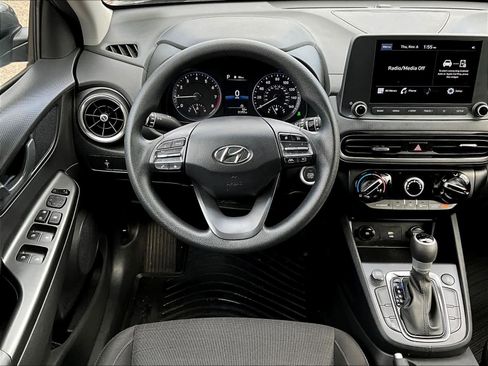 Used 2023 Hyundai Kona SEL w/ Cargo Package image 17