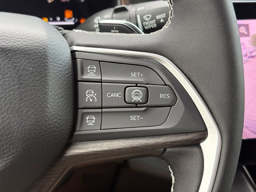 New 2026 Jeep Grand Cherokee Altitude RWD image 36