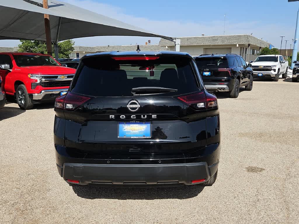 Used 2025 Nissan Rogue SV FWD image 7