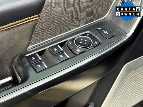 Used 2024 Ford F450 Platinum w/ FX4 Off-Road Package image 18